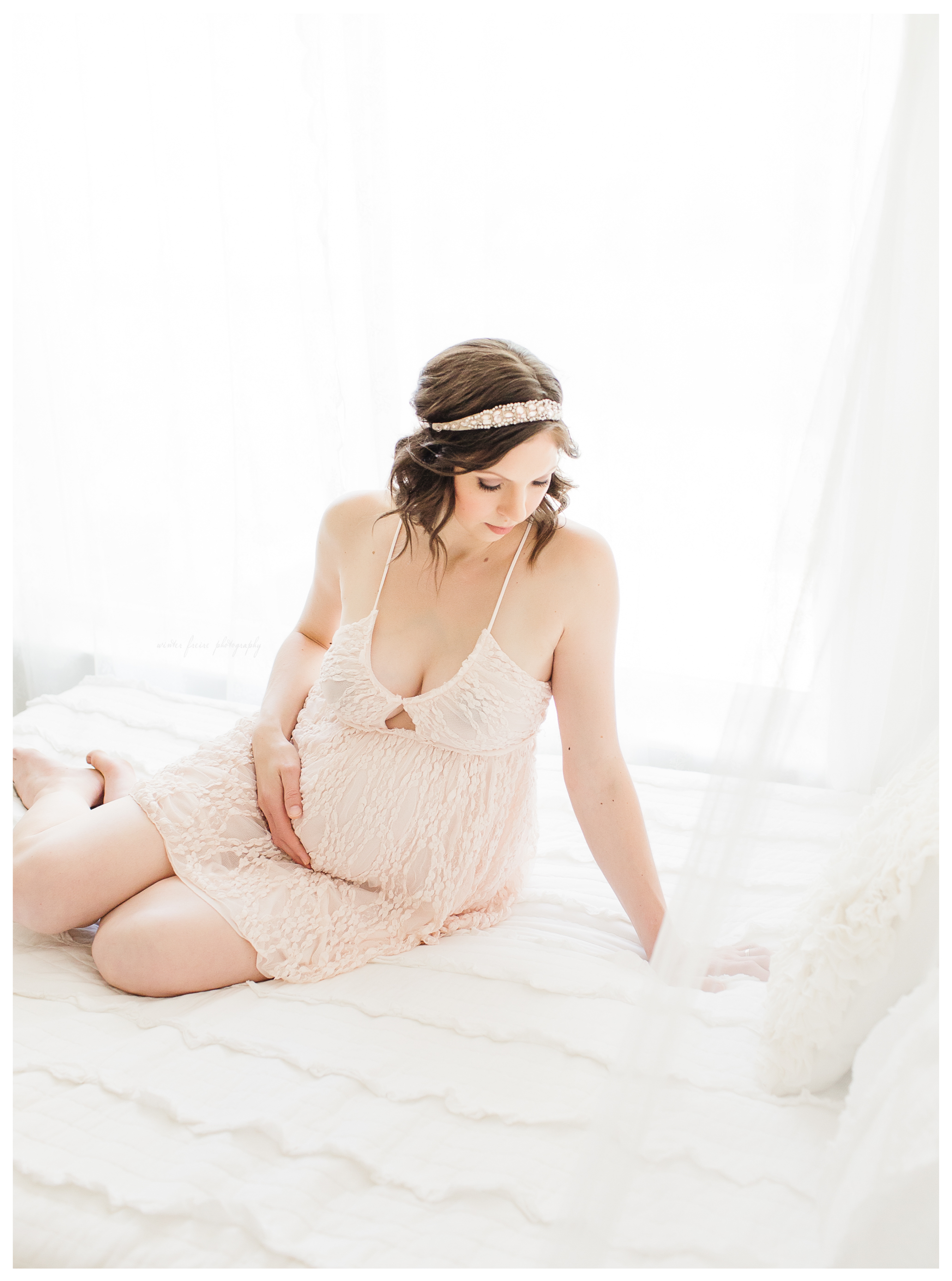Winter Freire Photography | Sweet Pure Organic | Dayton, Ohio Maternity Photography | Dayton, Ohio Maternity Photographer | Motherhood | Maternity | Dayton, Ohio Photographer | Maternity Boudoir | Dayton, Ohio Photography