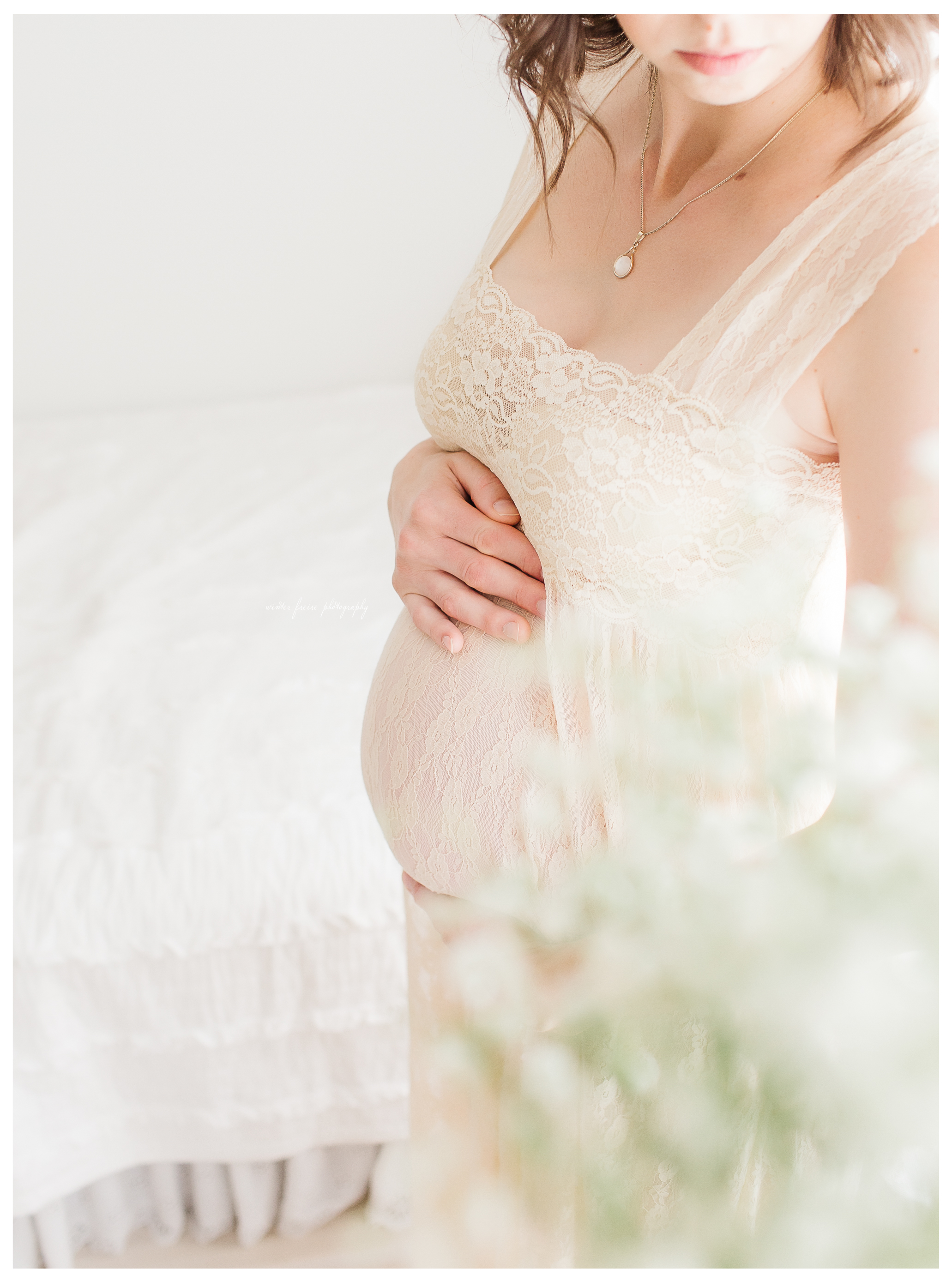 Winter Freire Photography | Sweet Pure Organic | Dayton, Ohio Maternity Photography | Dayton, Ohio Maternity Photographer | Motherhood | Maternity | Dayton, Ohio Photographer | Dayton, Ohio Photography
