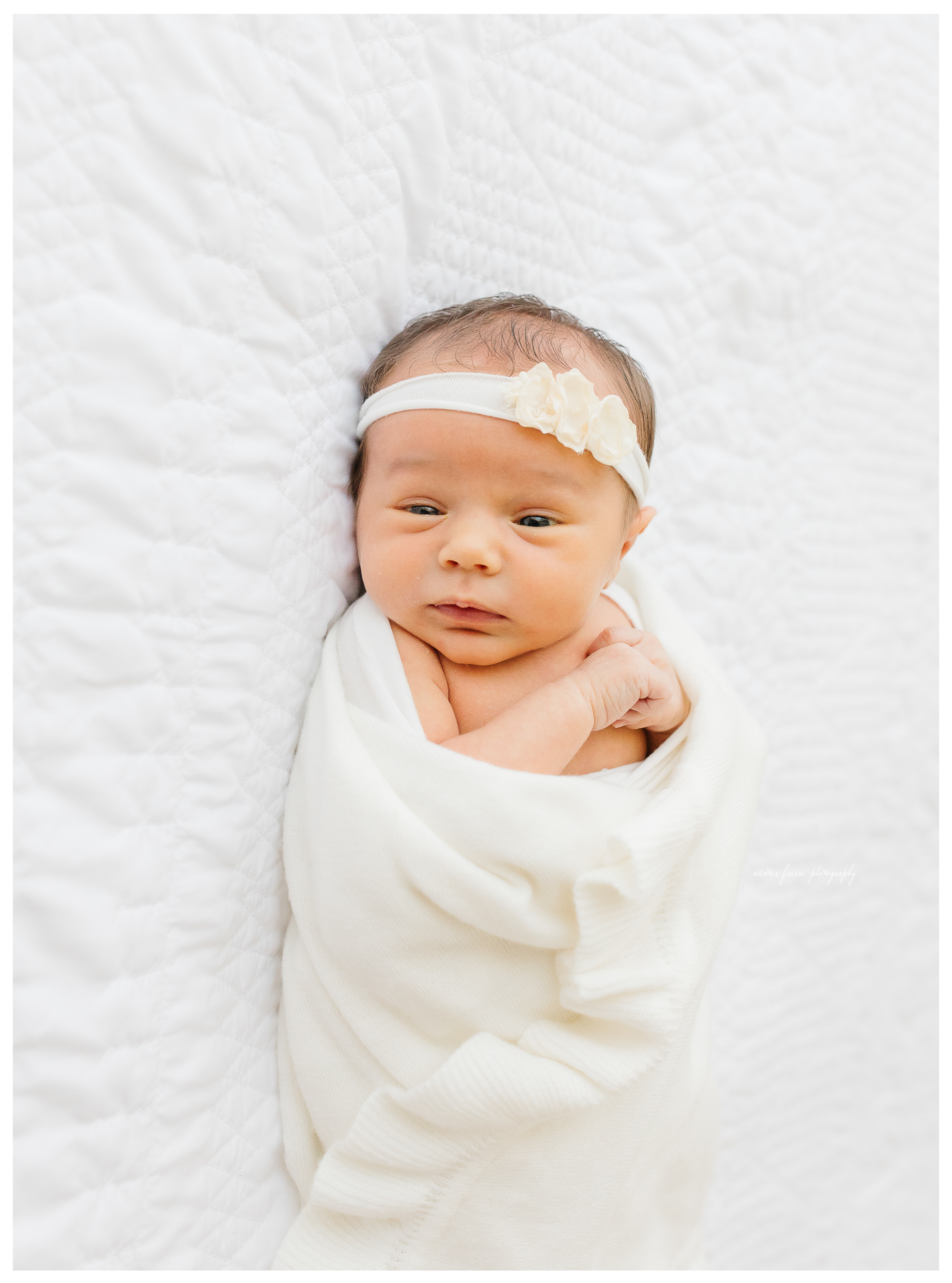 Winter Freire Photography | Dayton, Ohio Photography | Dayton, Ohio Newborn Photographer | Newborn Photography | Fine Art Photography | Lifestyle Newborn Session | Sweet Pure Organic Portraits | Family Newborn Session