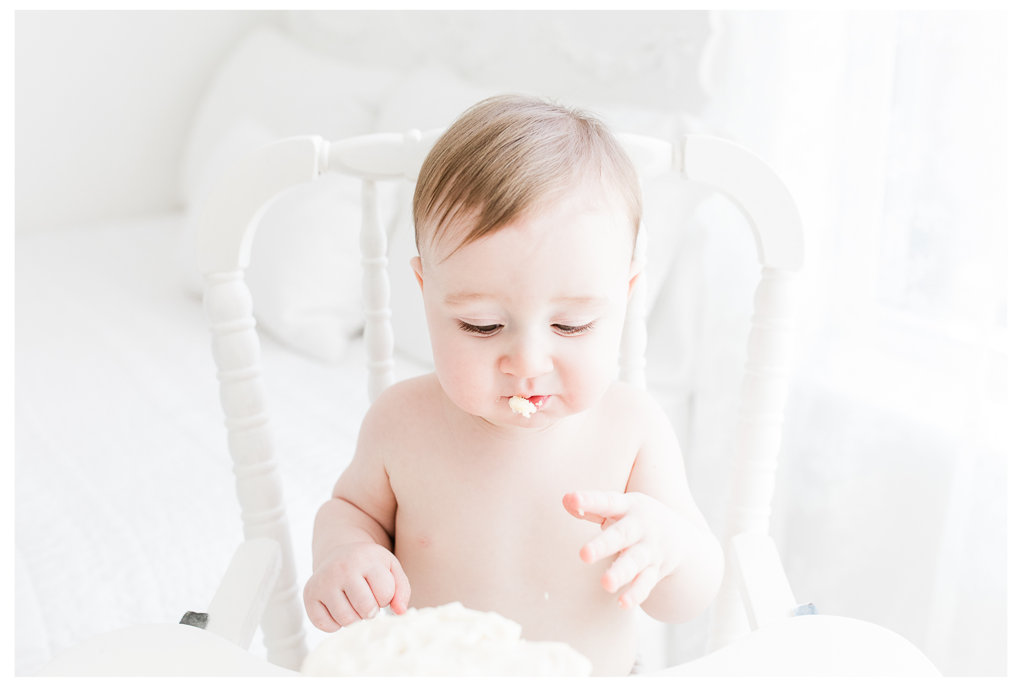 Winter Freire Photography | Elegant Timeless Organic Milestone Portraits | Dayton, Ohio Family Photography | Milestone and Family Photographer | Fine Art Photographer Dayton, Ohio | Organic Milestone Family Session | Natural Light Photographer | Dreamy Lifestyle Photography | Smash Cake One Year Milestone Photography
