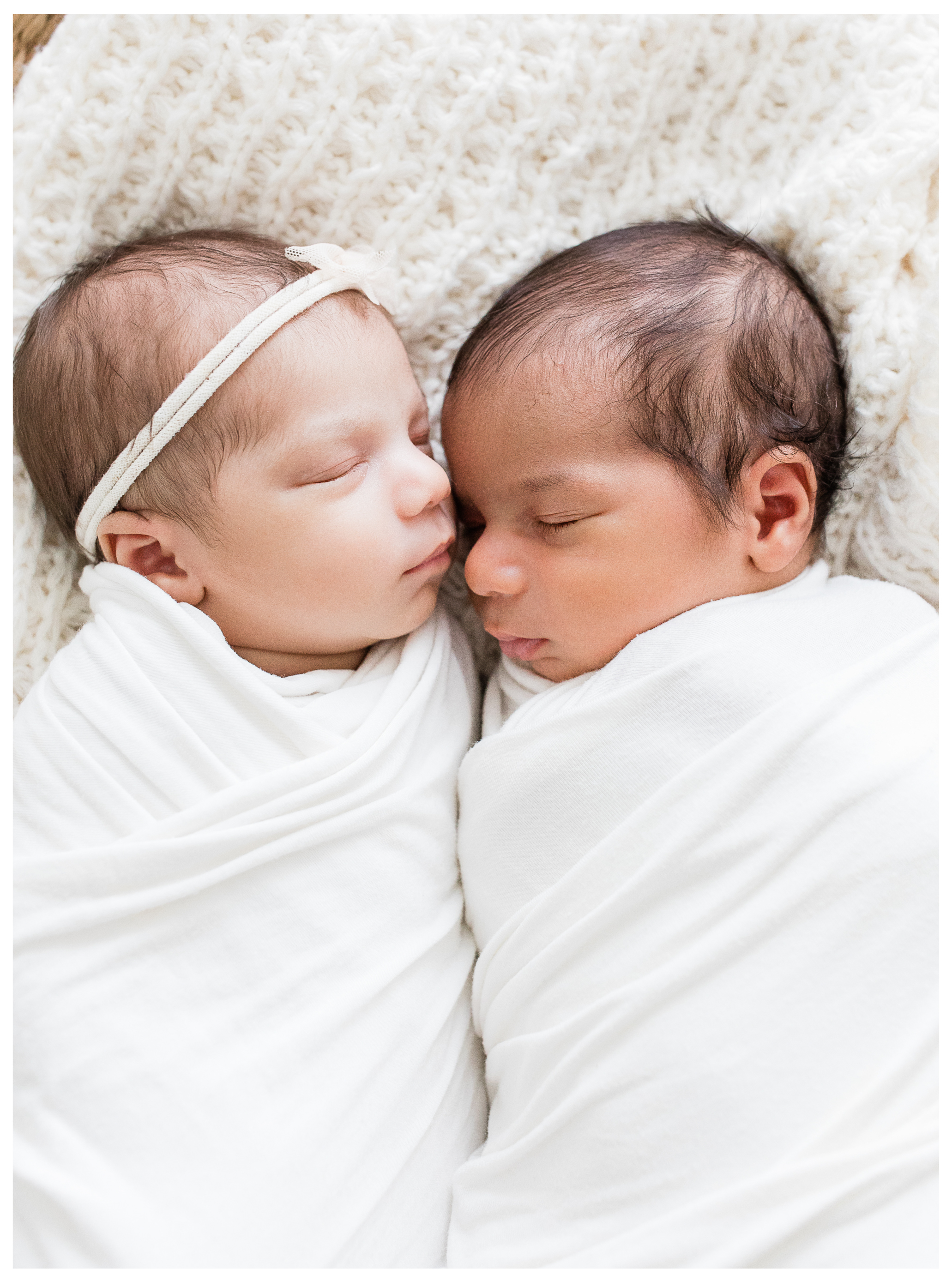 Winter Freire Photography | Elegant Timeless Organic Newborn Portraits | Dayton, Ohio Newborn Photography | Fine Art Photographer Dayton, Ohio | Organic Newborn Session | Natural Light Photographer | Dreamy Lifestyle Newborn Photography | Family Newborn Session Dayton, Ohio | Newborn Twin Session Ohio Photographer | Natural Light Organic Studio Newborn Session