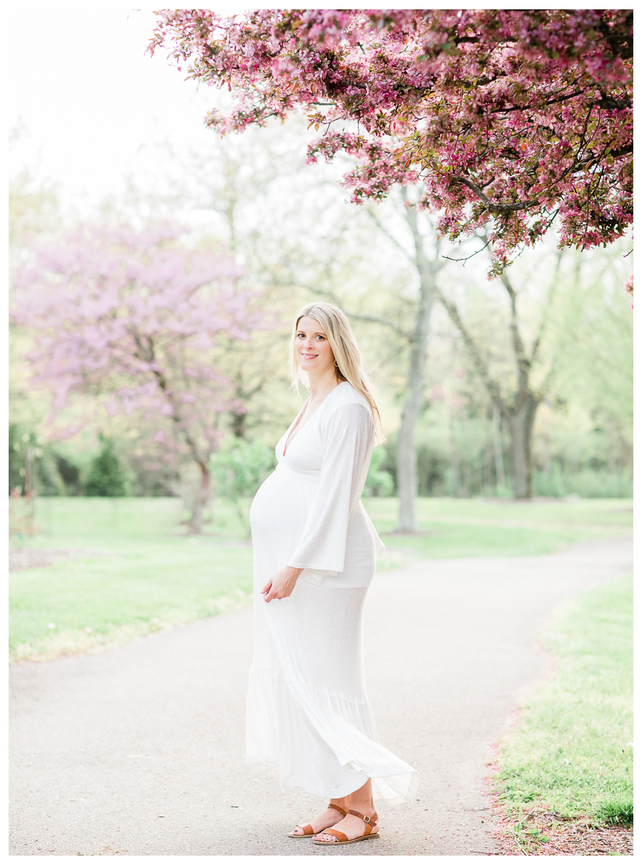 Winter Freire Photography | Maternity | Elegant Organic Timeless Fine Art Portraits | Dayton, Ohio Motherhood Photographer | Natural Light Photography