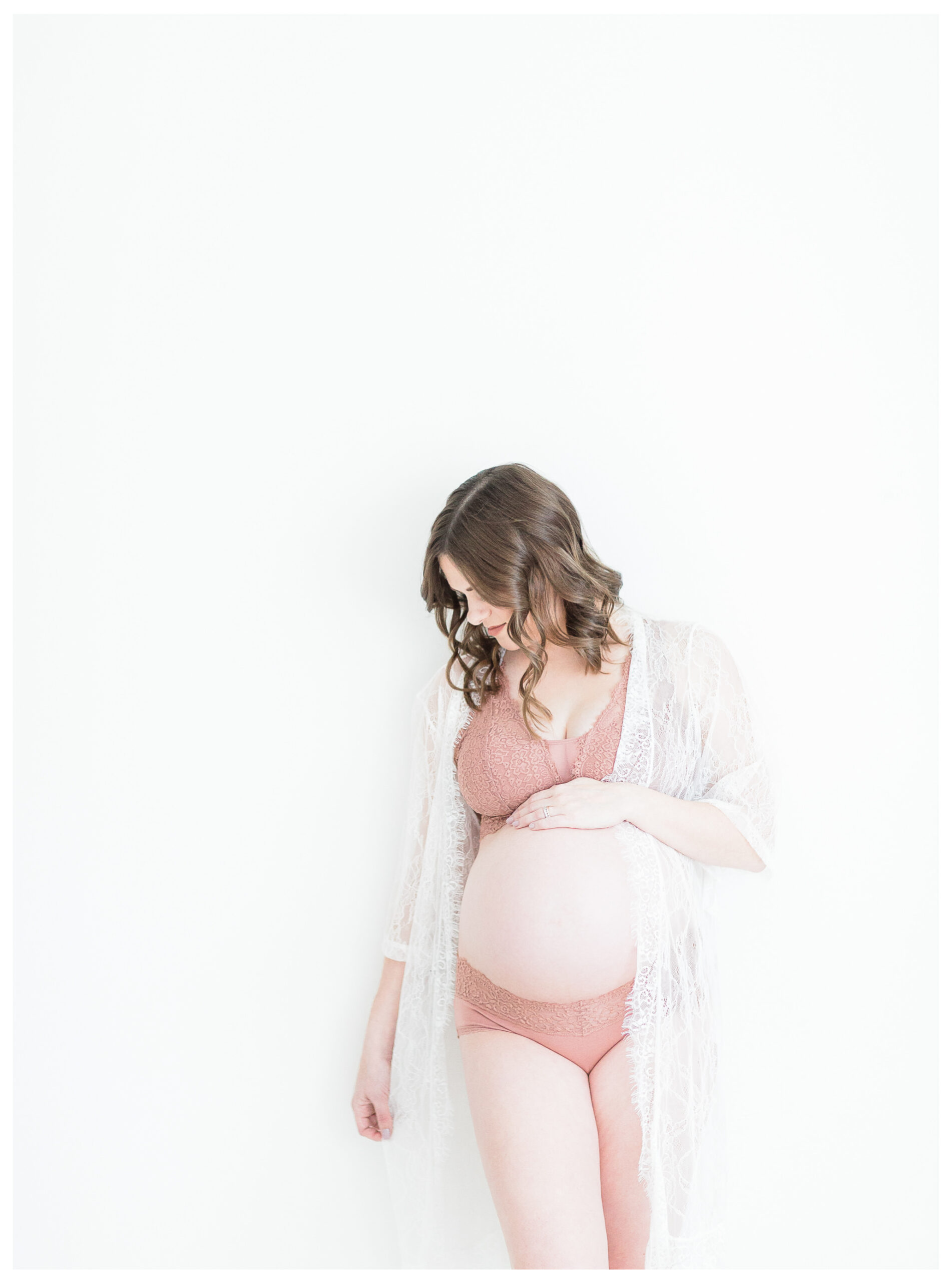 Dayton Maternity Photography | Winter Freire Photography | Dayton, Ohio Photography | Dayton, Ohio Maternity Session | Organic Maternity Boudoir Session Centerville, OH | Timeless Organic Elegant Maternity Portraits