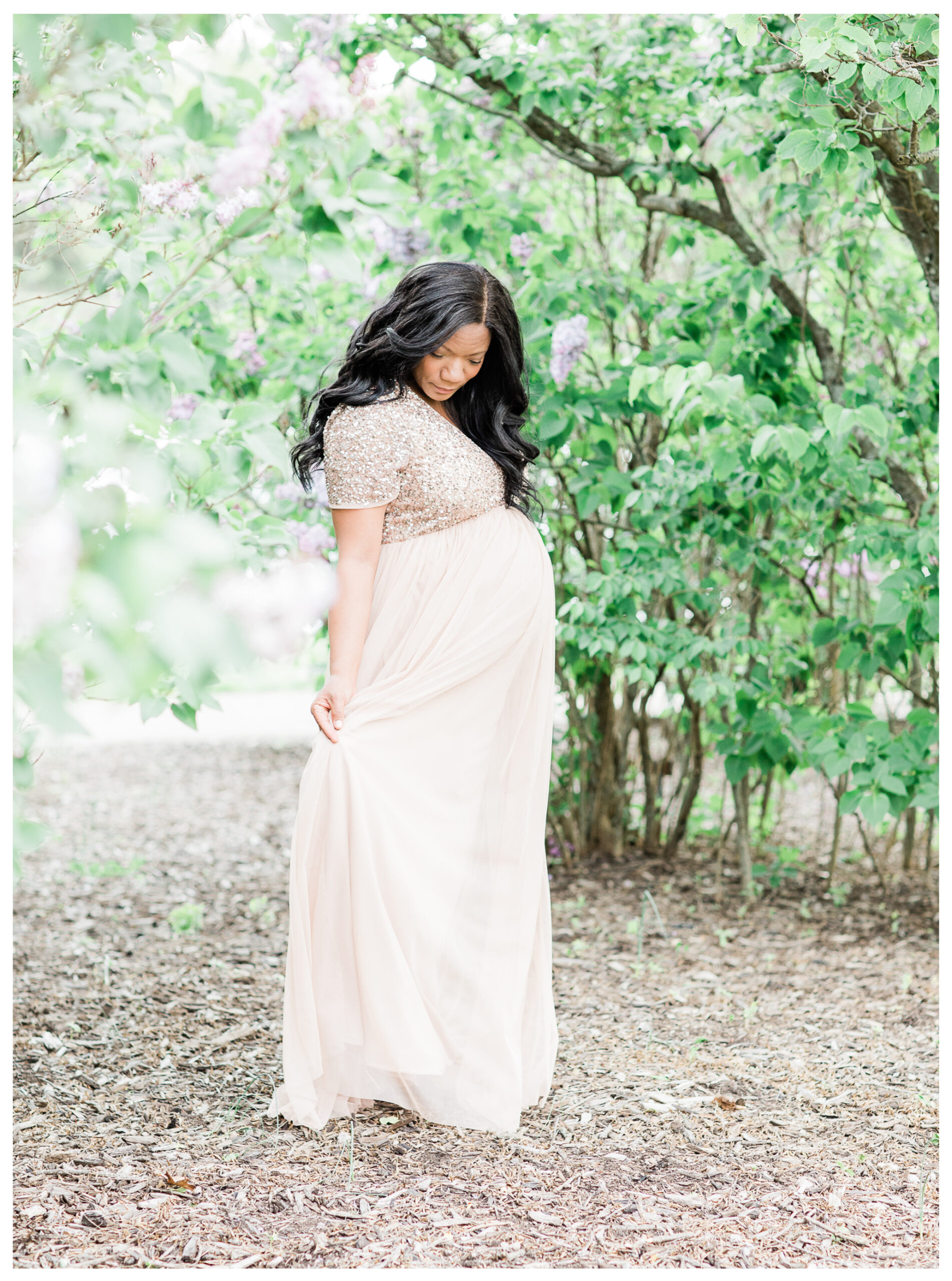 Dayton Maternity Photography | Winter Freire Photography | Dayton, Ohio Photographer | Organic Maternity Spring Session Centerville, OH | Timeless Organic Maternity Portraits