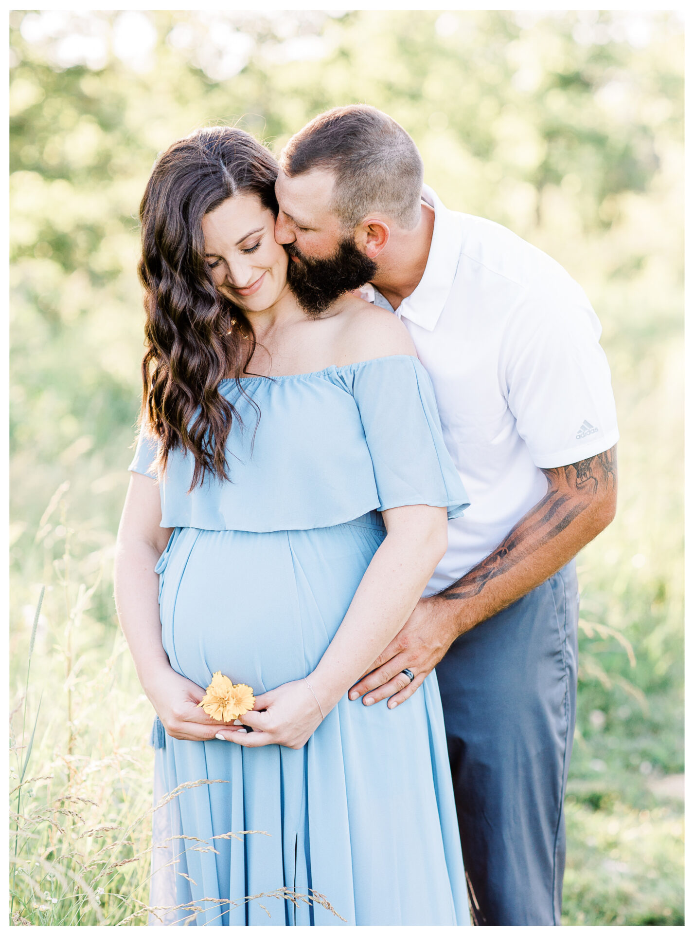 Dayton Maternity Photography | Winter Freire Photography | Dayton, Ohio Photographer | Organic Maternity Spring Session Centerville, OH | Timeless Organic Maternity Portraits